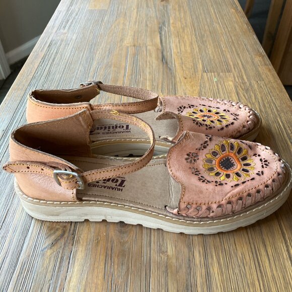 Authentic Tonita Mexican Huaraches leather buckle sandals size 8 - Picture 2 of 7